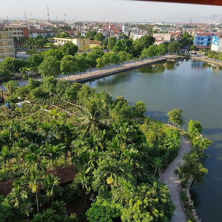 Khách sạn Anh Đào Phu Ly Exterior foto
